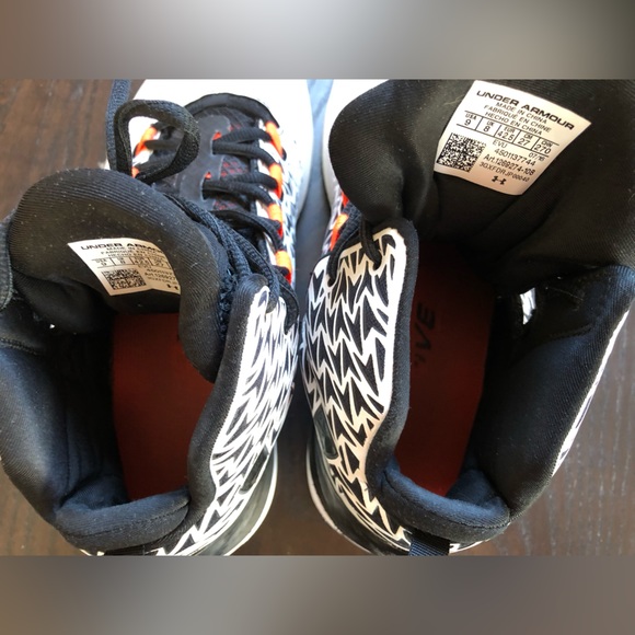 Under Armour Drive high top men’s shoes size 9 white w/ black and orange - Picture 4 of 6